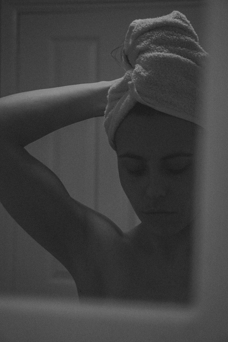 Woman representing 2026 daily habits for personal transformation